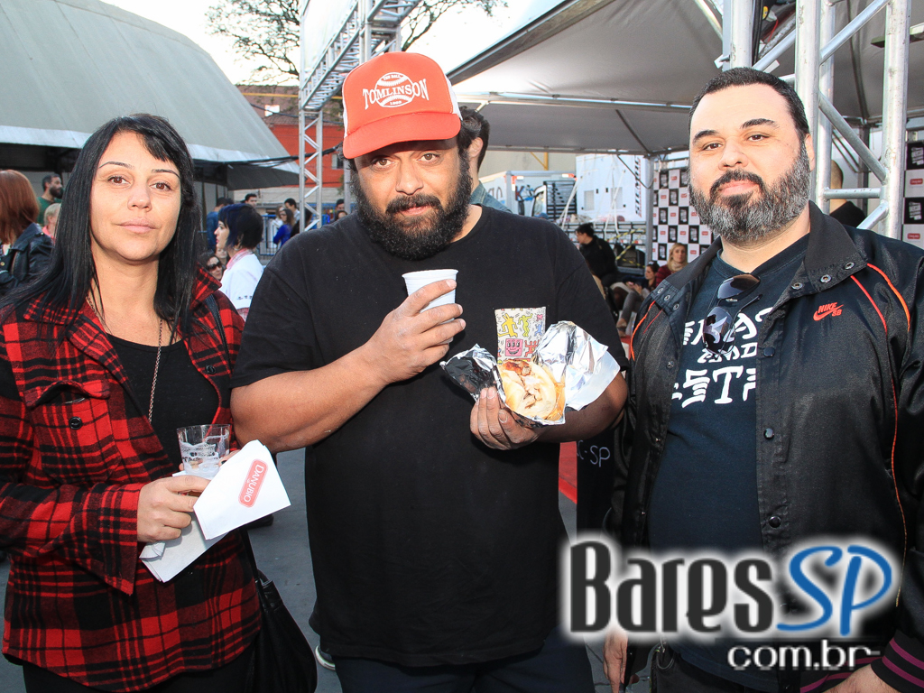 Feira O Mercado aconteceu no domingo com homenagem especial Feira O Mercado aconteceu no domingo com homenagem especial