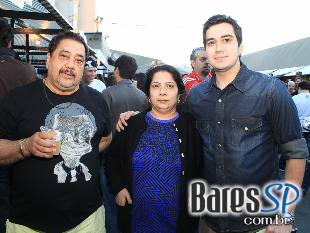 Feira O Mercado aconteceu no domingo com homenagem especial Feira O Mercado aconteceu no domingo com homenagem especial