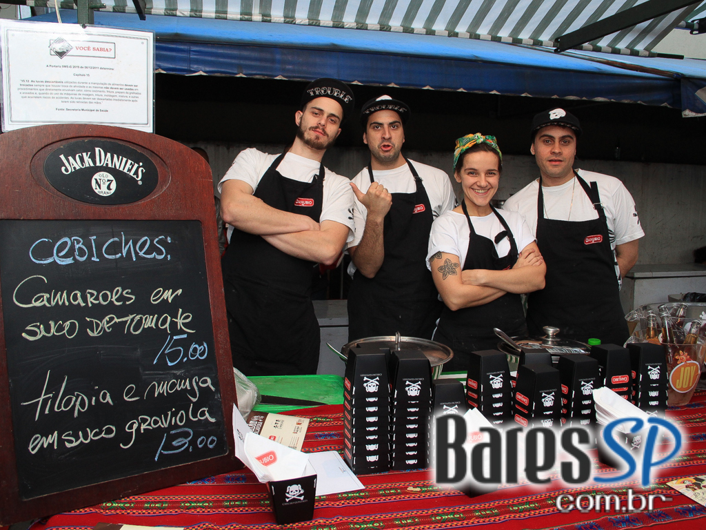 Feira O Mercado aconteceu no domingo com homenagem especial Feira O Mercado aconteceu no domingo com homenagem especial