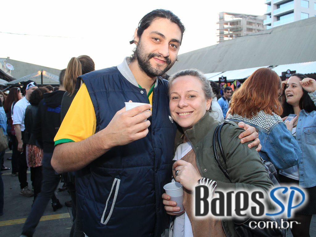 Feira O Mercado aconteceu no domingo com homenagem especial Feira O Mercado aconteceu no domingo com homenagem especial