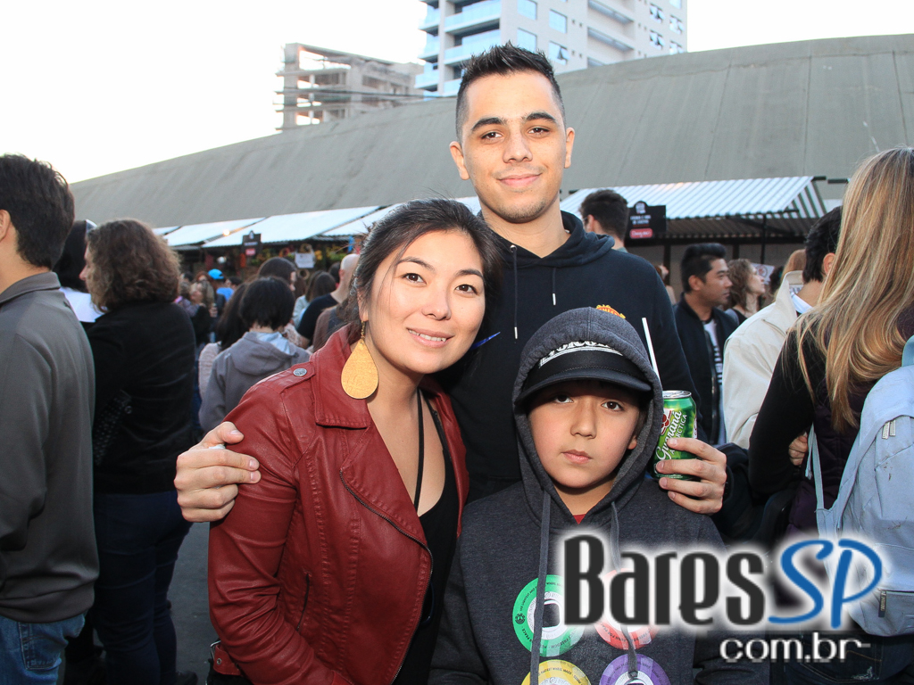 Feira O Mercado aconteceu no domingo com homenagem especial Feira O Mercado aconteceu no domingo com homenagem especial