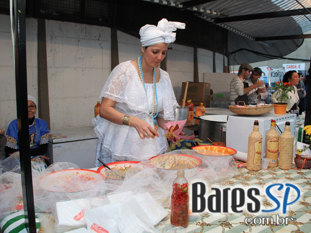 Feira O Mercado aconteceu no domingo com homenagem especial Feira O Mercado aconteceu no domingo com homenagem especial