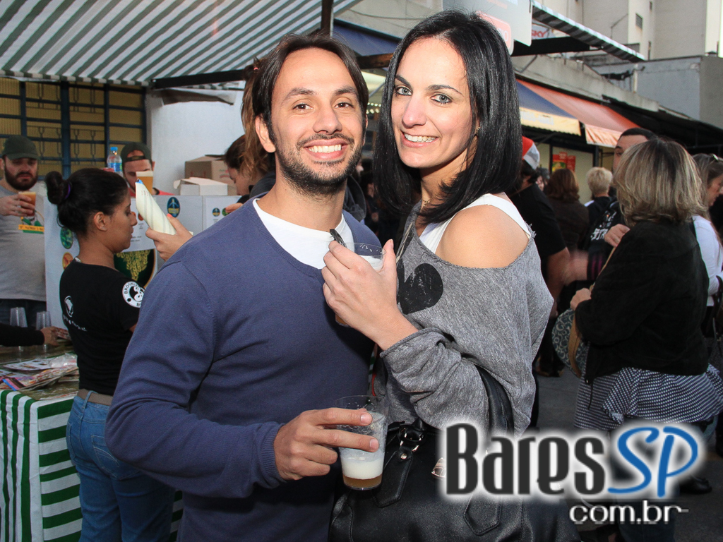 Feira O Mercado aconteceu no domingo com homenagem especial Feira O Mercado aconteceu no domingo com homenagem especial