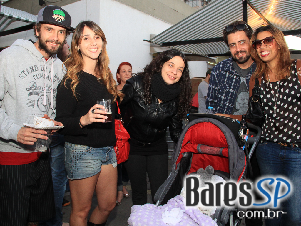 Feira O Mercado aconteceu no domingo com homenagem especial Feira O Mercado aconteceu no domingo com homenagem especial