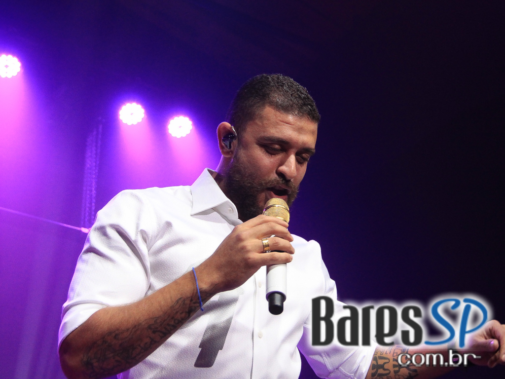 Abertura para convidados do Lapa 40 Graus com show de Diogo Nogueira e Marcelo D2 Abertura para convidados do Lapa 40 Graus com show de Diogo Nogueira e Marcelo D2
