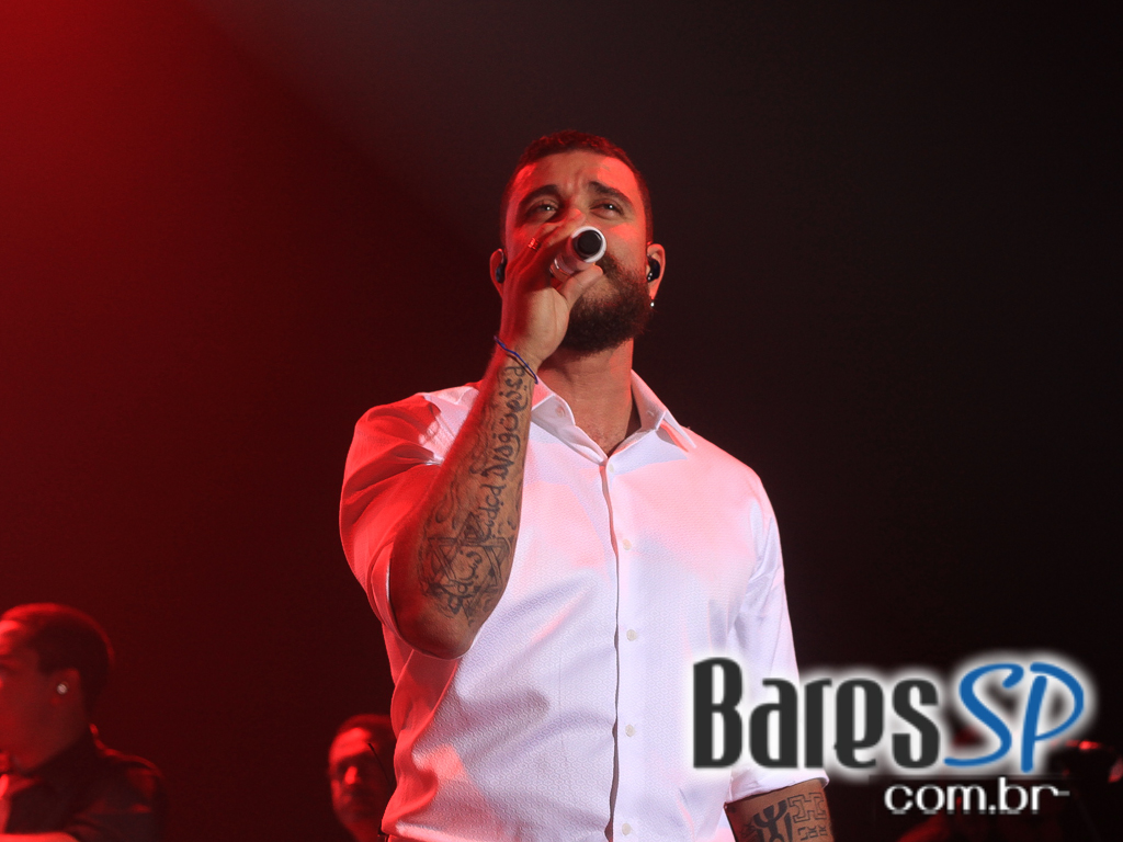 Abertura para convidados do Lapa 40 Graus com show de Diogo Nogueira e Marcelo D2 Abertura para convidados do Lapa 40 Graus com show de Diogo Nogueira e Marcelo D2