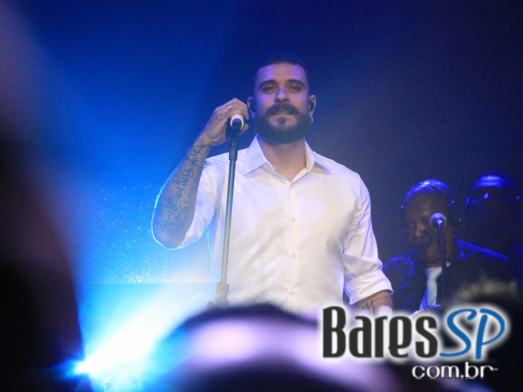 Abertura para convidados do Lapa 40 Graus com show de Diogo Nogueira e Marcelo D2 Abertura para convidados do Lapa 40 Graus com show de Diogo Nogueira e Marcelo D2