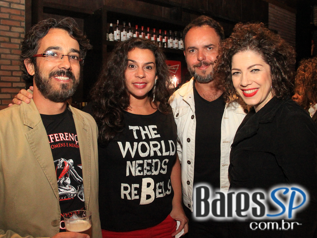 Abertura para convidados do Lapa 40 Graus com show de Diogo Nogueira e Marcelo D2 Abertura para convidados do Lapa 40 Graus com show de Diogo Nogueira e Marcelo D2