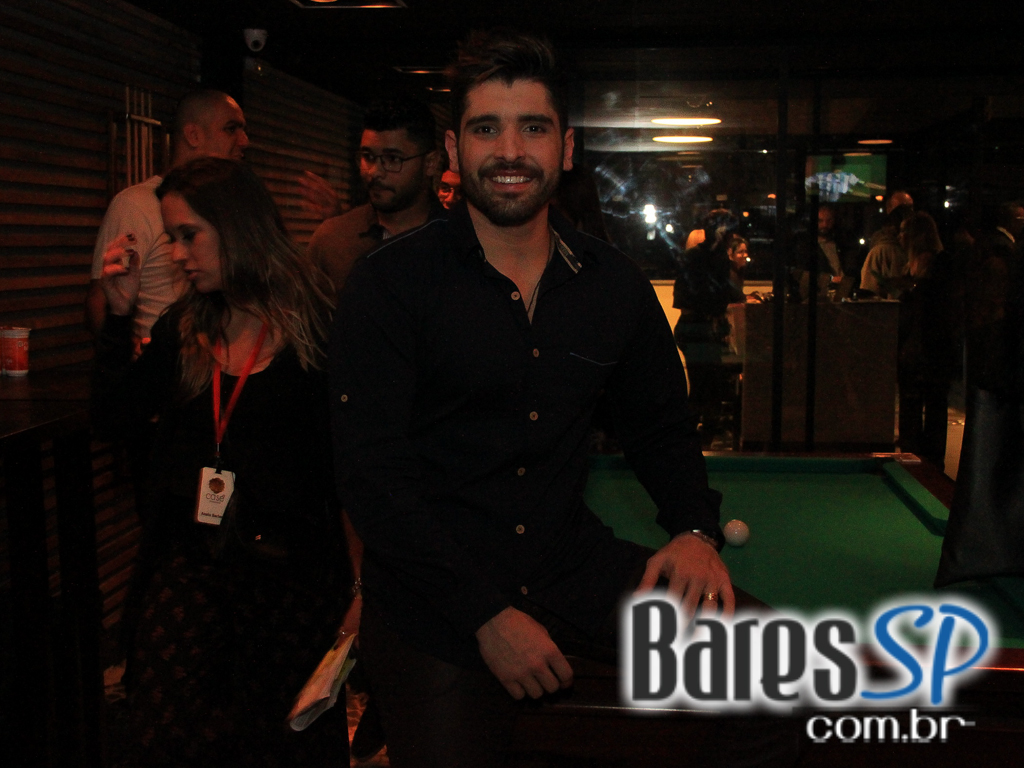 Abertura para convidados do Lapa 40 Graus com show de Diogo Nogueira e Marcelo D2 Abertura para convidados do Lapa 40 Graus com show de Diogo Nogueira e Marcelo D2