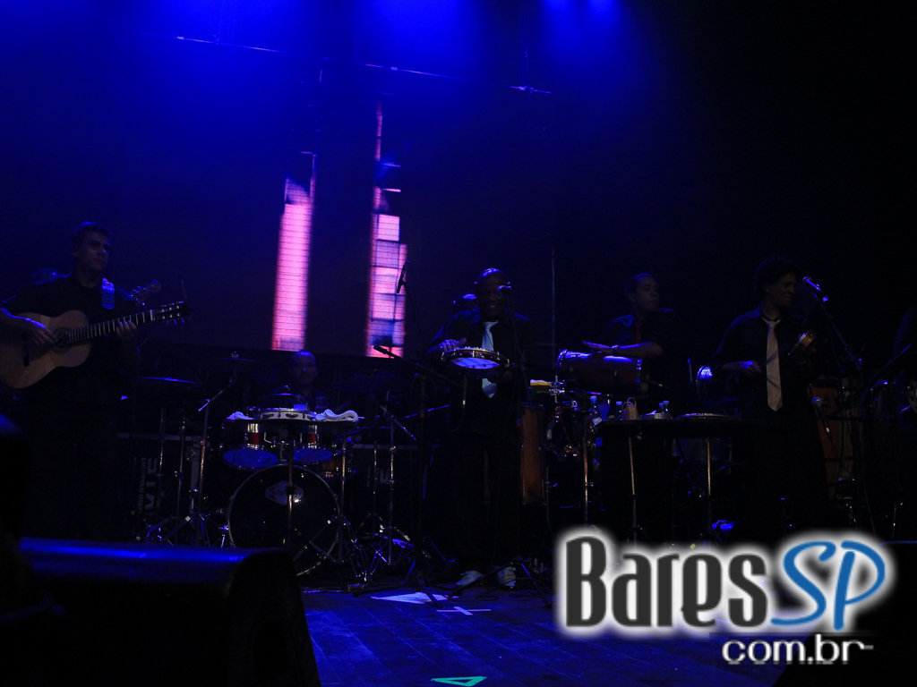 Abertura para convidados do Lapa 40 Graus com show de Diogo Nogueira e Marcelo D2 Abertura para convidados do Lapa 40 Graus com show de Diogo Nogueira e Marcelo D2
