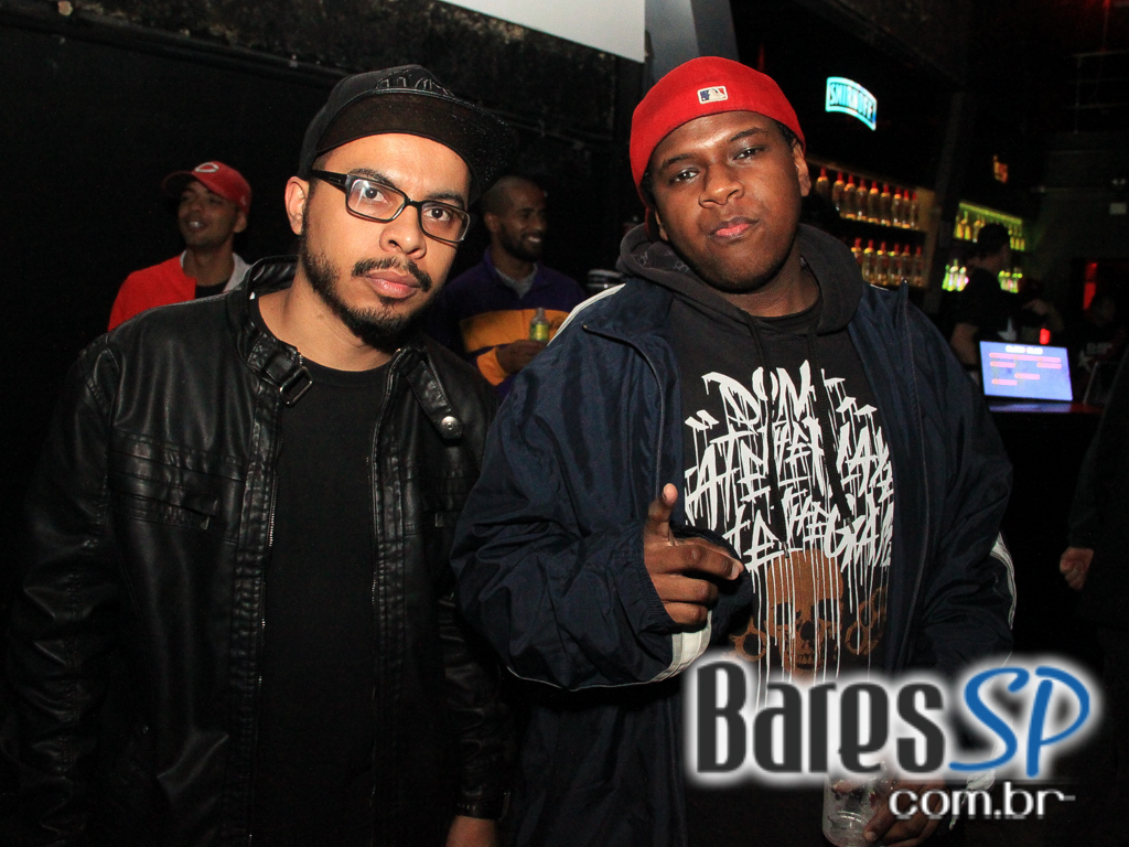 Projeto Enxame apresentou line-up especial na quinta na Clash Club Projeto Enxame apresentou line-up especial na quinta na Clash Club