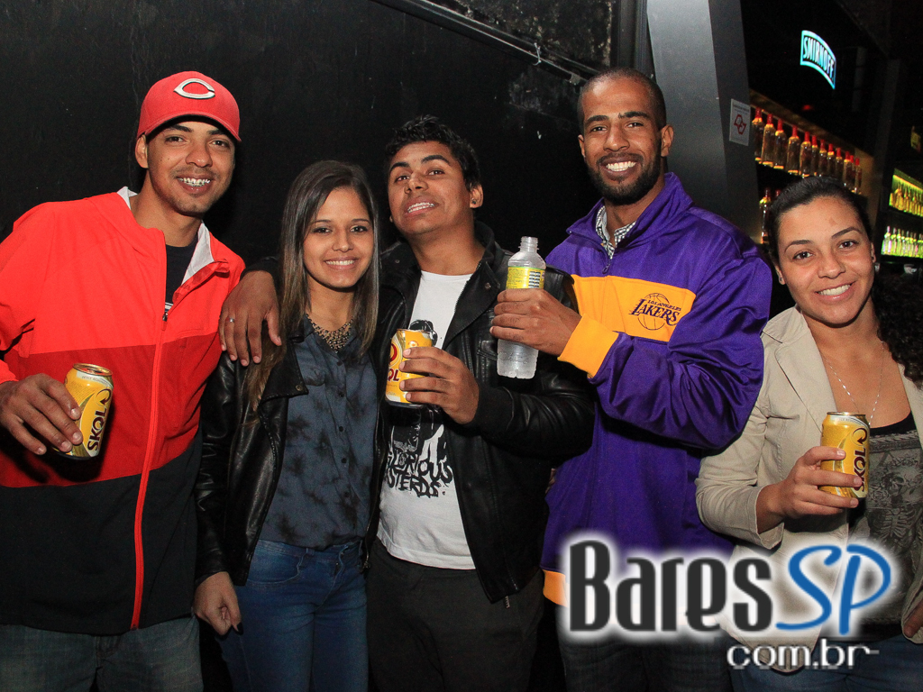 Projeto Enxame apresentou line-up especial na quinta na Clash Club Projeto Enxame apresentou line-up especial na quinta na Clash Club