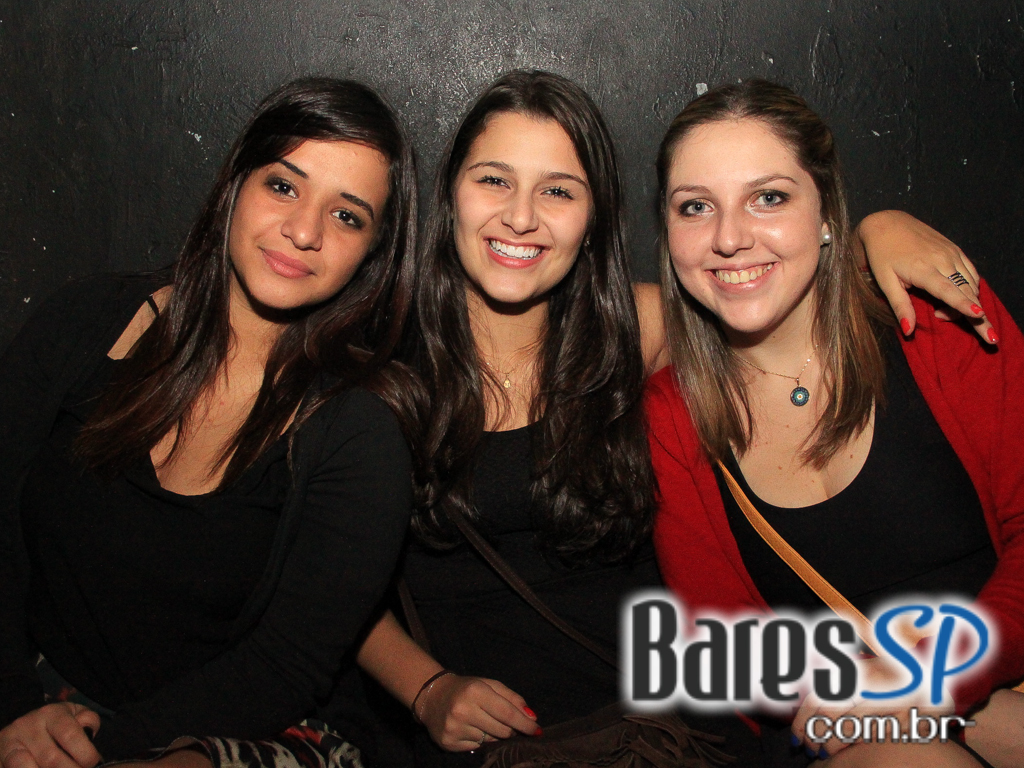 Projeto Enxame apresentou line-up especial na quinta na Clash Club Projeto Enxame apresentou line-up especial na quinta na Clash Club