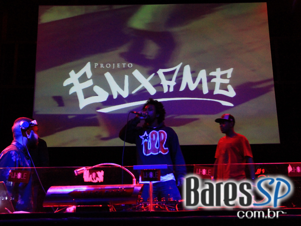 Projeto Enxame apresentou line-up especial na quinta na Clash Club Projeto Enxame apresentou line-up especial na quinta na Clash Club