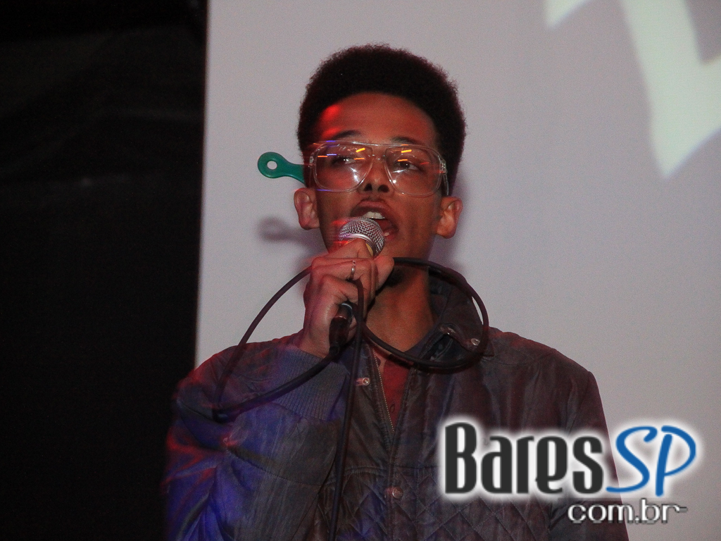 Projeto Enxame apresentou line-up especial na quinta na Clash Club Projeto Enxame apresentou line-up especial na quinta na Clash Club