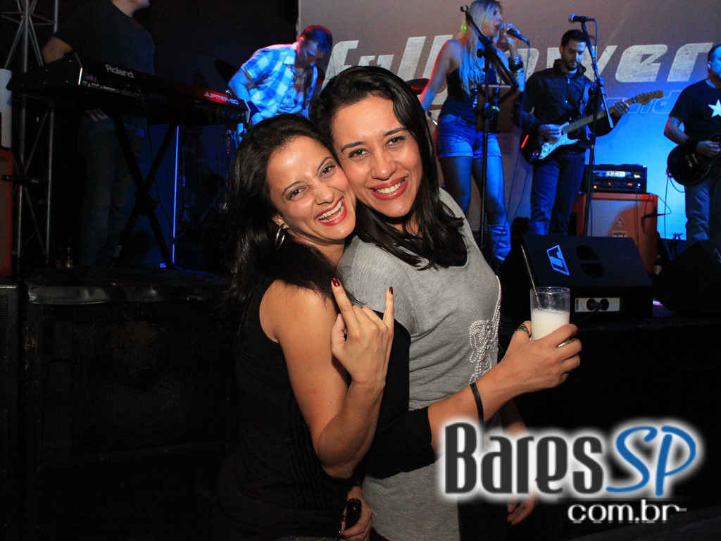 Manifesto Rock Bar realizou o lançamento da coletânea em homenagem aos 40 anos da banda Kiss Manifesto Rock Bar realizou o lançamento da coletânea em homenagem aos 40 anos da banda Kiss