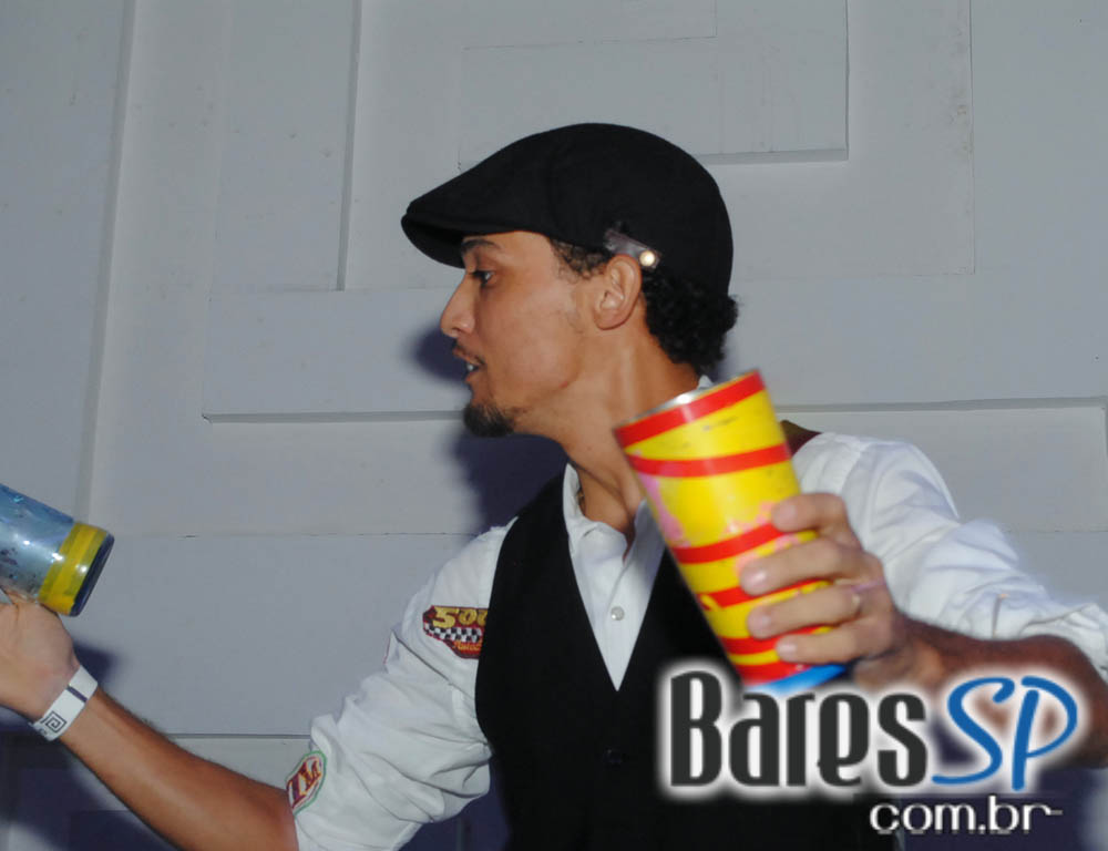 Da Leoni recebeu no domingo a competição Brazil Flair Show Da Leoni recebeu no domingo a competição Brazil Flair Show