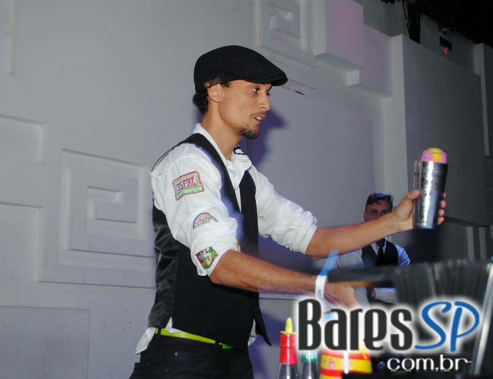 Da Leoni recebeu no domingo a competição Brazil Flair Show Da Leoni recebeu no domingo a competição Brazil Flair Show