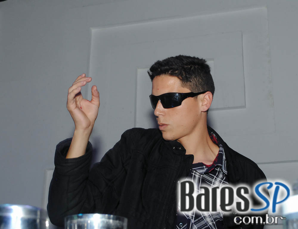 Da Leoni recebeu no domingo a competição Brazil Flair Show Da Leoni recebeu no domingo a competição Brazil Flair Show