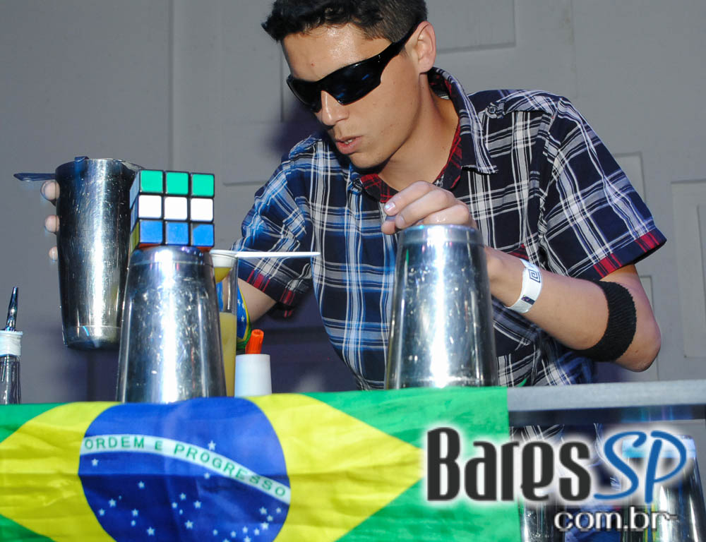 Da Leoni recebeu no domingo a competição Brazil Flair Show Da Leoni recebeu no domingo a competição Brazil Flair Show