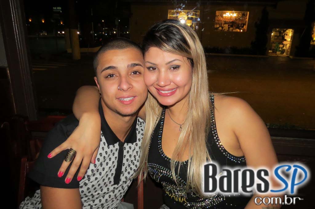 Noite Sertaneja no comando de convidados no Maevva Bar Noite Sertaneja no comando de convidados no Maevva Bar