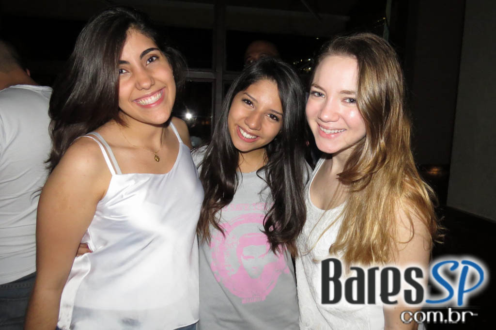 Noite Sertaneja no comando de convidados no Maevva Bar Noite Sertaneja no comando de convidados no Maevva Bar