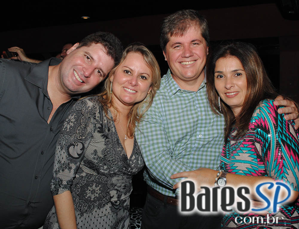 MP3, Faibe e New Girls se apresentou na sexta-feira no Piove MP3, Faibe e New Girls se apresentou na sexta-feira no Piove