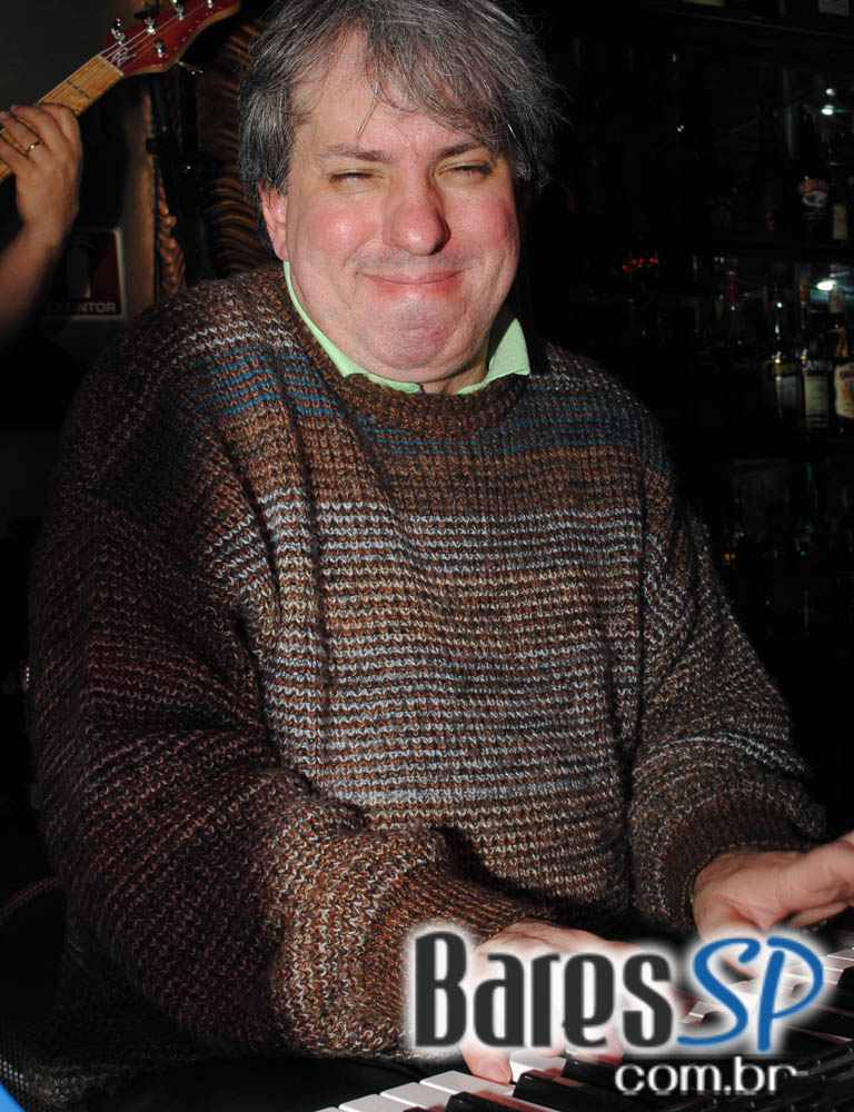 Piove recebeu as bandas Free Som, Maverick e Faibe no sábado Piove recebeu as bandas Free Som, Maverick e Faibe no sábado