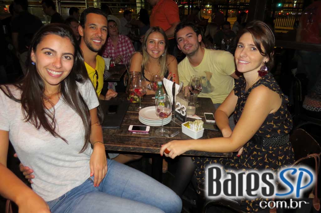 Eu Tu Eles completou 4 anos com programação especial Eu Tu Eles completou 4 anos com programação especial