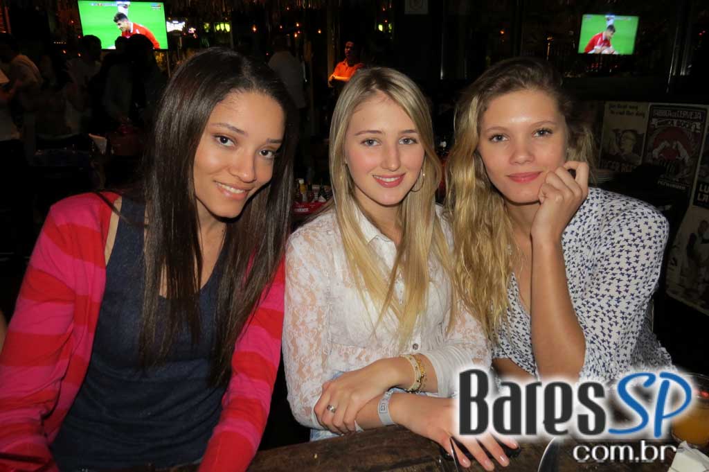 Eu Tu Eles completou 4 anos com programação especial Eu Tu Eles completou 4 anos com programação especial