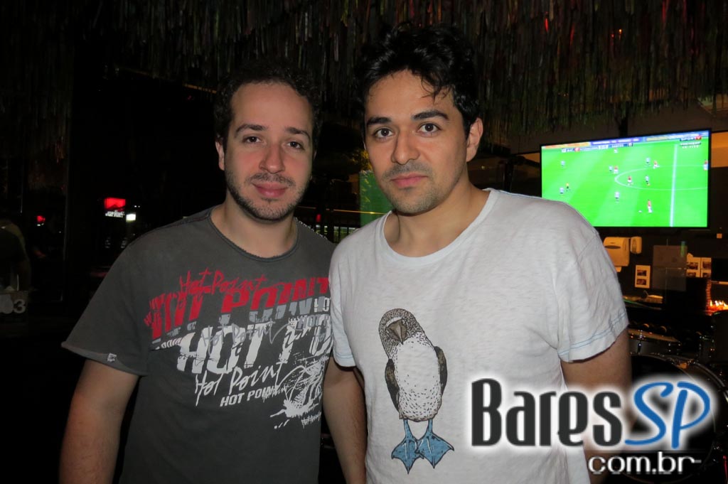 Eu Tu Eles completou 4 anos com programação especial Eu Tu Eles completou 4 anos com programação especial