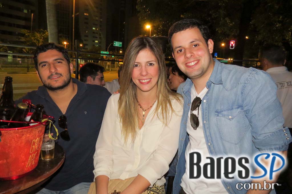 Eu Tu Eles completou 4 anos com programação especial Eu Tu Eles completou 4 anos com programação especial