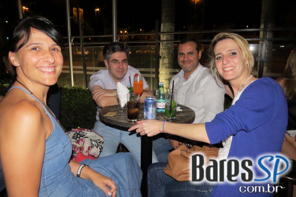 Eu Tu Eles completou 4 anos com programação especial Eu Tu Eles completou 4 anos com programação especial