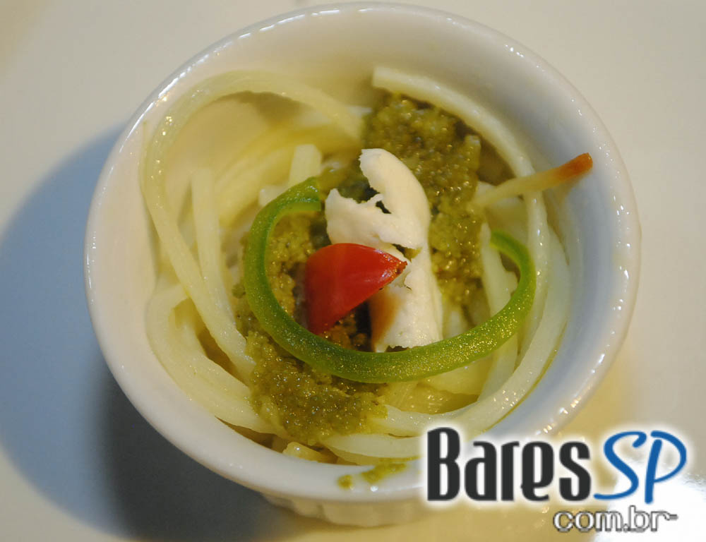 Alcino Bar inaugurou na quinta-feira com coquetel para convidados Alcino Bar inaugurou na quinta-feira com coquetel para convidados