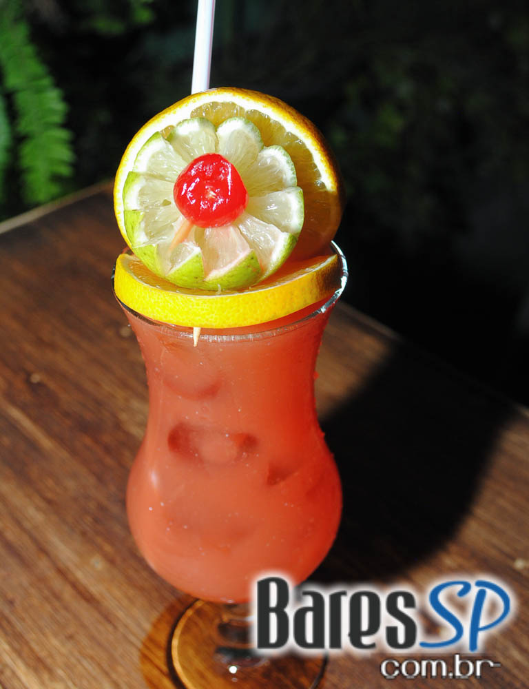 Alcino Bar inaugurou na quinta-feira com coquetel para convidados Alcino Bar inaugurou na quinta-feira com coquetel para convidados