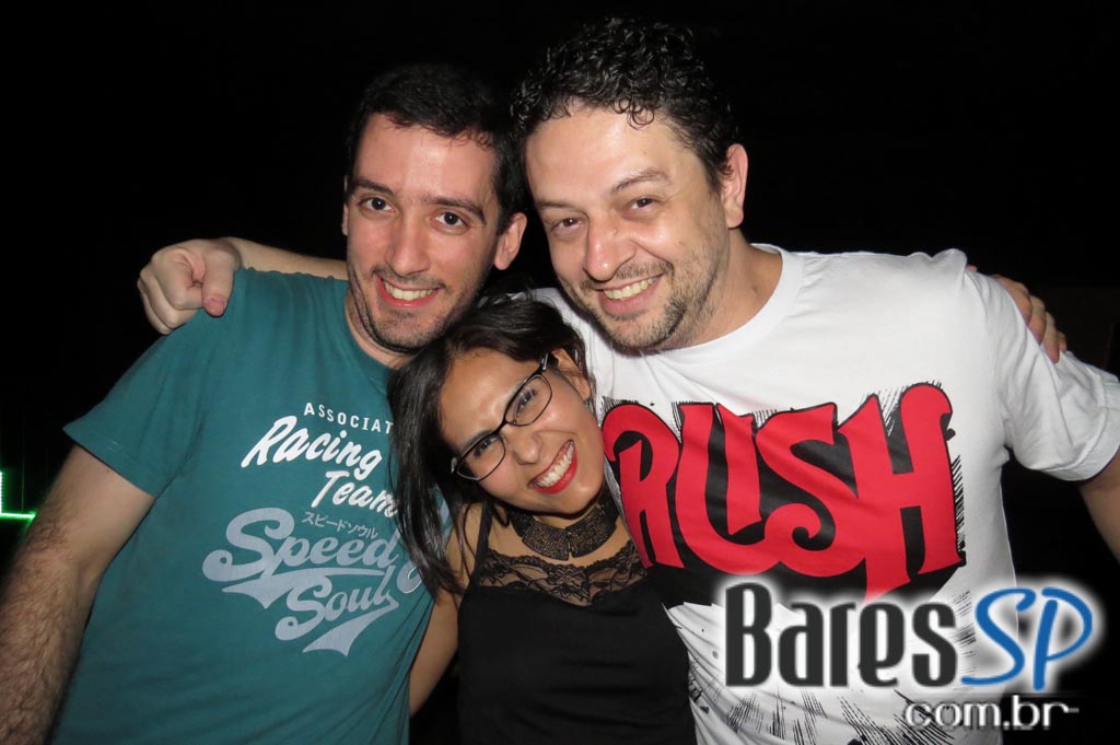 Blackmore recebeu covers de bandas consagradas no sábado Blackmore recebeu covers de bandas consagradas no sábado