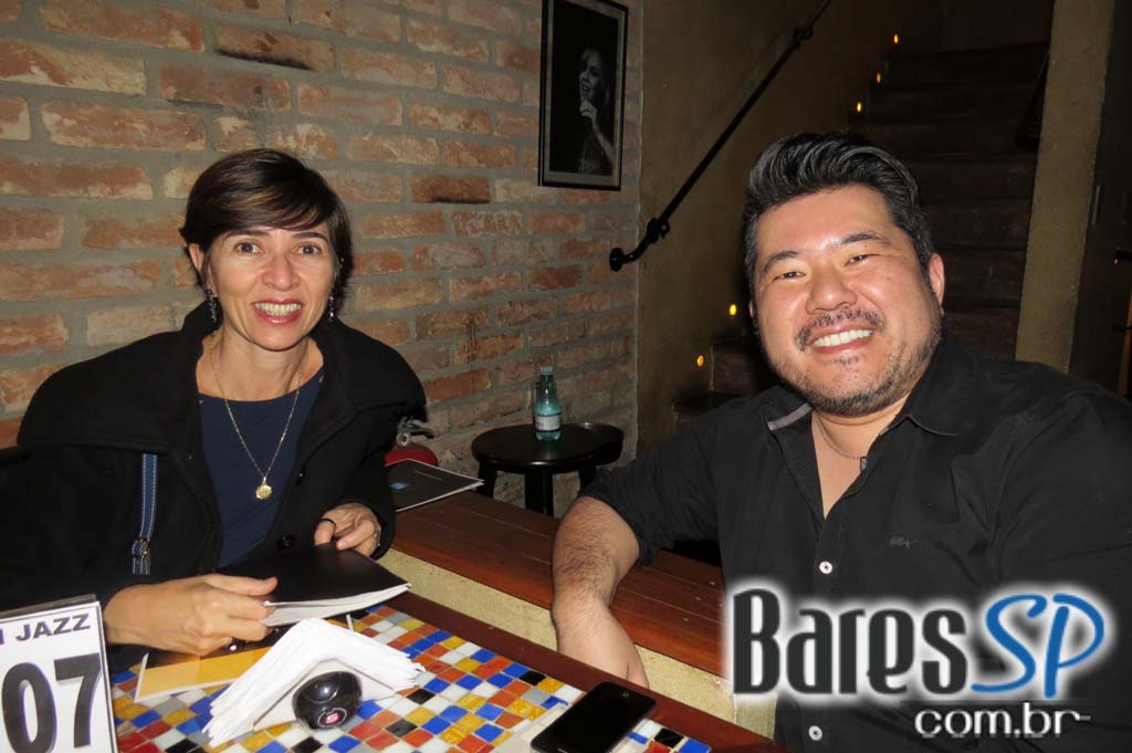 Elza Soares se apresentou no Tom Jazz com o espetáculo inovador Elza Soares se apresentou no Tom Jazz com o espetáculo inovador