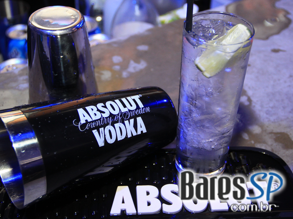 Absolut se transformou com instalação inspirada em obras Absolut se transformou com instalação inspirada em obras