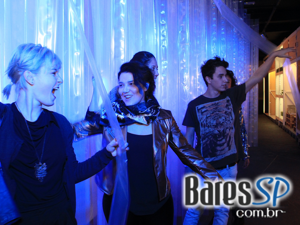 Absolut se transformou com instalação inspirada em obras Absolut se transformou com instalação inspirada em obras