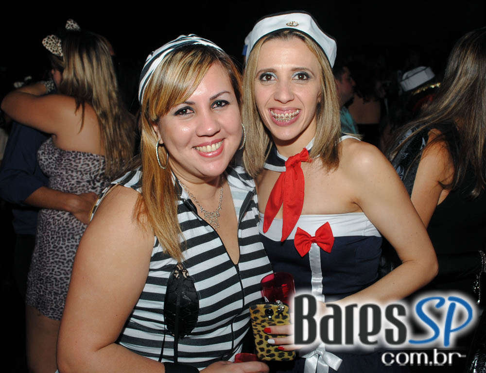 28º Caxorro Loco 2014 com festa Open Bar à fantasia no Via Matarazzo 28º Caxorro Loco 2014 com festa Open Bar à fantasia no Via Matarazzo