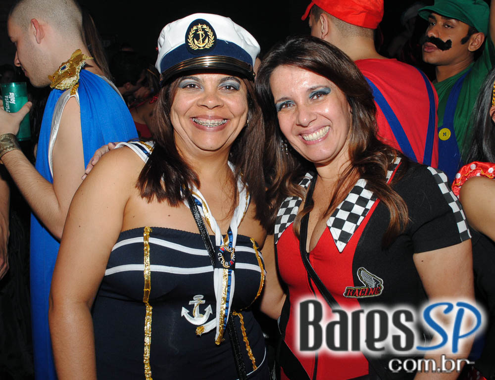 28º Caxorro Loco 2014 com festa Open Bar à fantasia no Via Matarazzo 28º Caxorro Loco 2014 com festa Open Bar à fantasia no Via Matarazzo