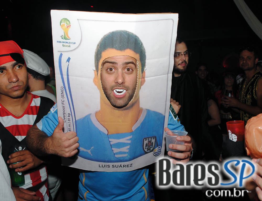 28º Caxorro Loco 2014 com festa Open Bar à fantasia no Via Matarazzo 28º Caxorro Loco 2014 com festa Open Bar à fantasia no Via Matarazzo