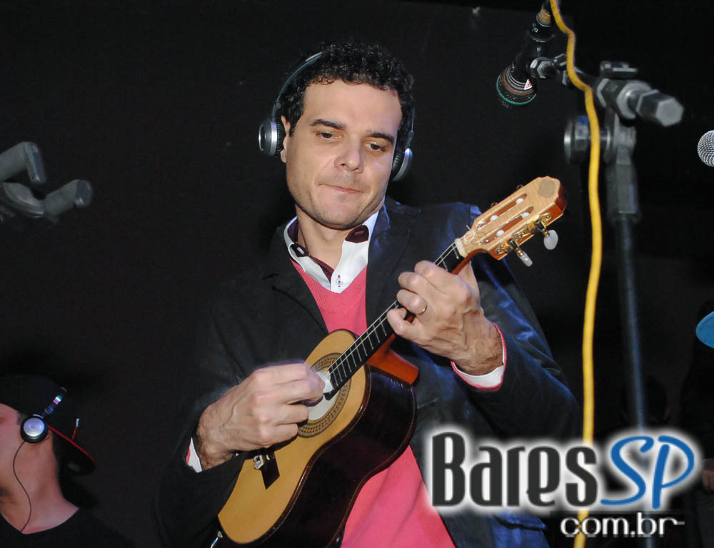 28º Caxorro Loco 2014 com festa Open Bar à fantasia no Via Matarazzo 28º Caxorro Loco 2014 com festa Open Bar à fantasia no Via Matarazzo