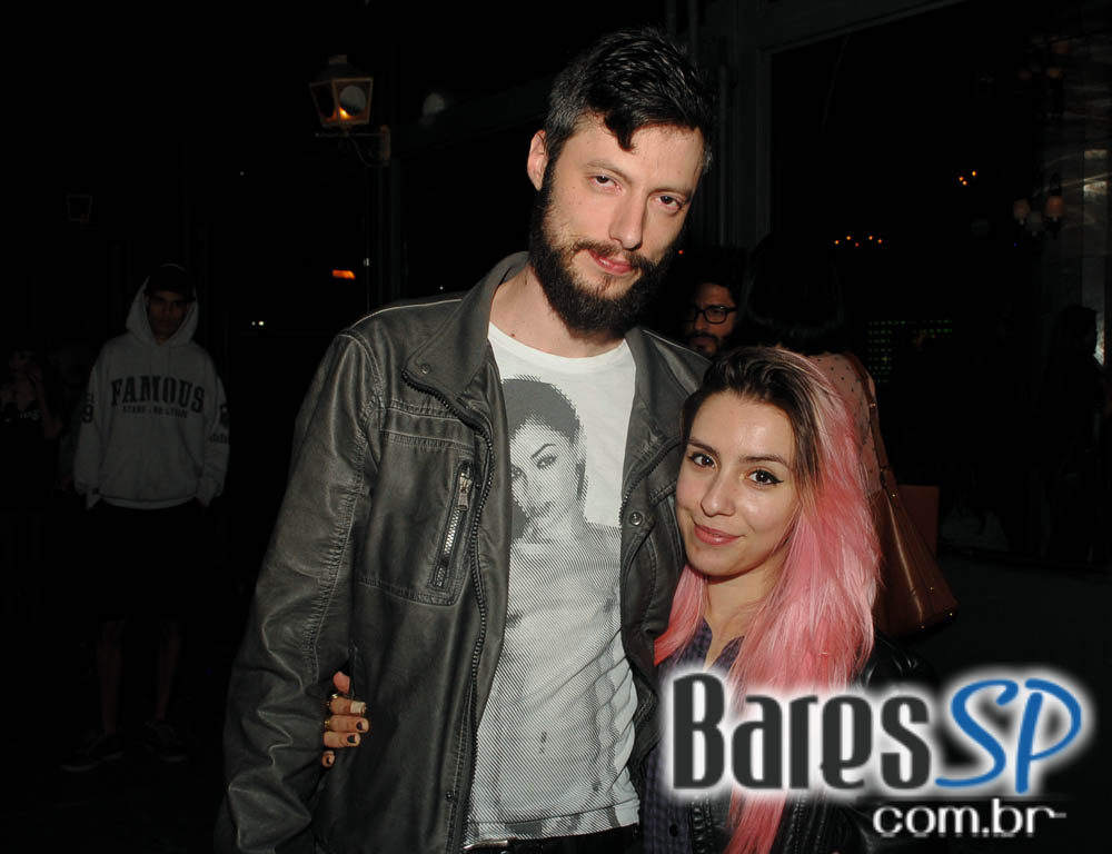 Lions Nightclub embalou o domingo com Metanol FM e Goth-Trad Music Official Lions Nightclub embalou o domingo com Metanol FM e Goth-Trad Music Official