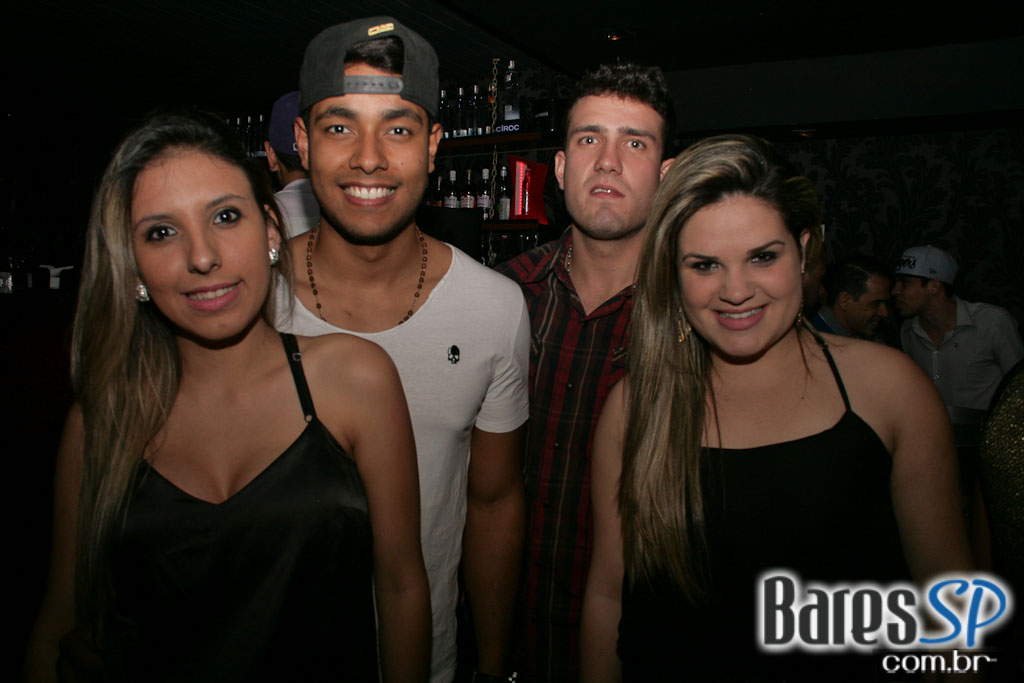 Mr. Catra comandou a quinta-feira com muito funk no Baile da Outlaws Mr. Catra comandou a quinta-feira com muito funk no Baile da Outlaws