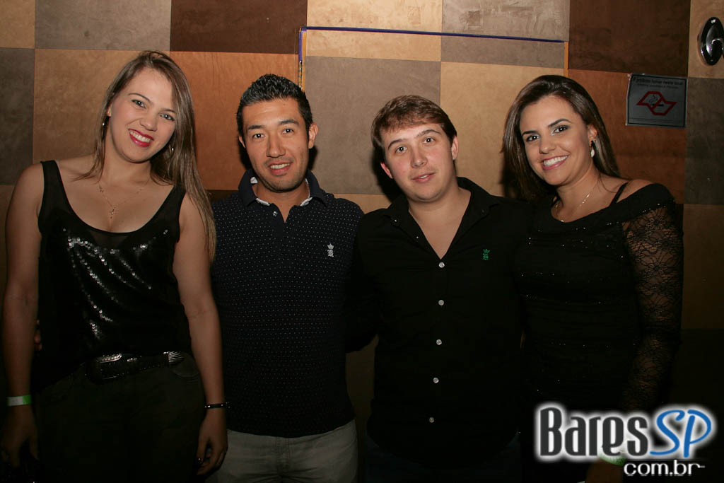 Mr. Catra comandou a quinta-feira com muito funk no Baile da Outlaws Mr. Catra comandou a quinta-feira com muito funk no Baile da Outlaws