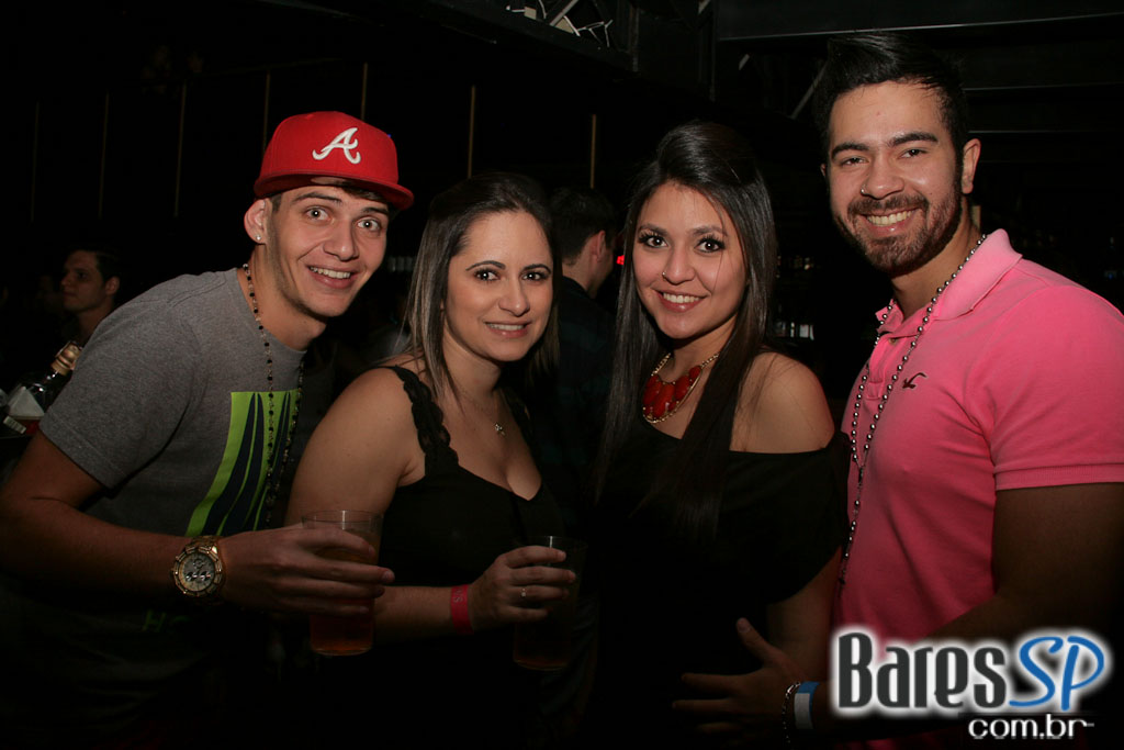 Mr. Catra comandou a quinta-feira com muito funk no Baile da Outlaws Mr. Catra comandou a quinta-feira com muito funk no Baile da Outlaws