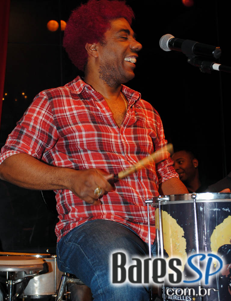 Ivo Meireles se apresentou no novo projeto do Bar Brahma Ivo Meireles se apresentou no novo projeto do Bar Brahma