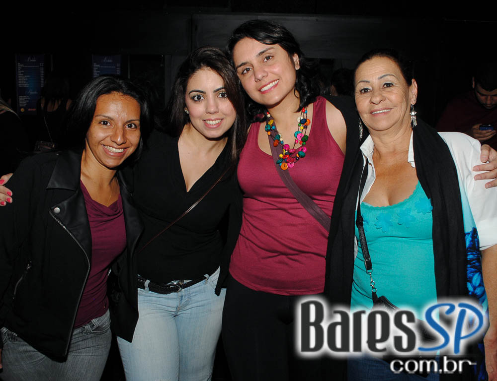 Show de lançamento do DVD 'Ivete Sangalo 20 Anos' no Espaço das Américas Show de lançamento do DVD 'Ivete Sangalo 20 Anos' no Espaço das Américas