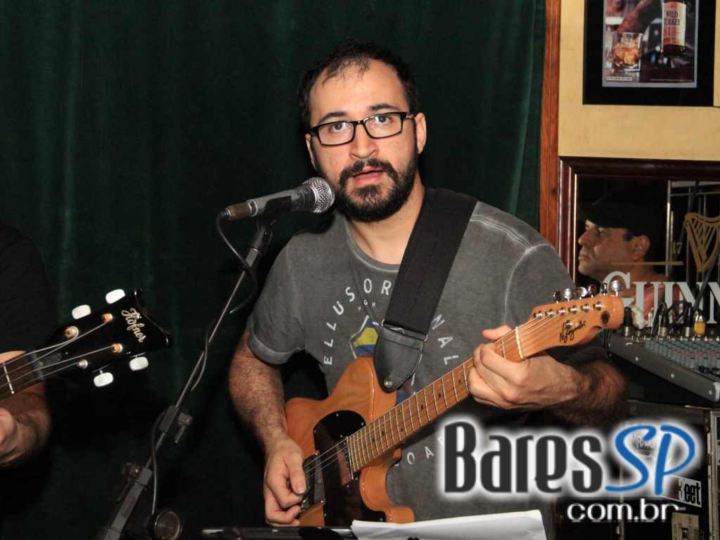 Cantora Mara Faria se apresentou no All Black com os sucessos do Jazz & Soul Cantora Mara Faria se apresentou no All Black com os sucessos do Jazz & Soul